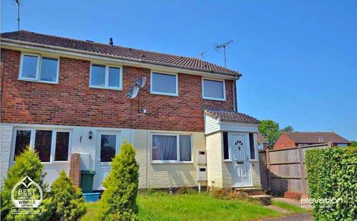 Apartment To Rent In Carroll Close, Newport Pagnell, MK16