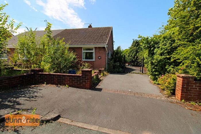 2 Bedroom Semi-Detached Bungalow For Sale In Elmhust Close, Eaton Park, Stoke On Trent, ST2