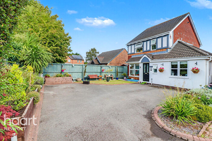 4 Bedroom Detached House For Sale In Blenheim Court, Caldicot, NP26