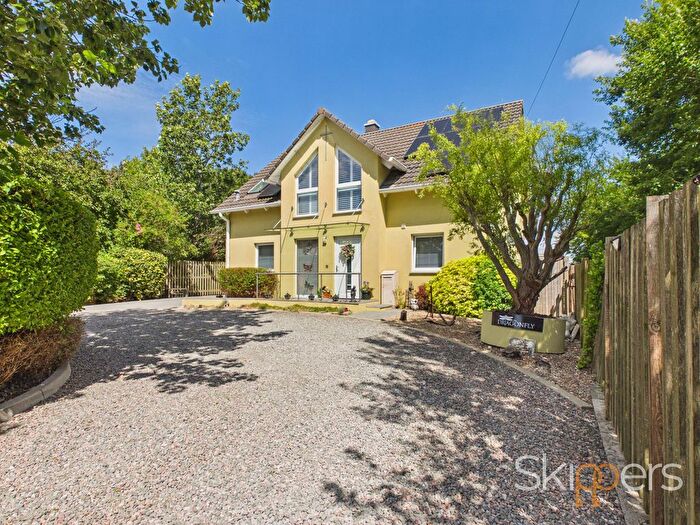 4 Bedroom Detached House For Sale In Main Road, Sellindge, TN25