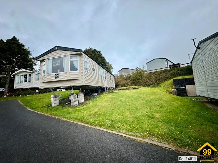 2 Bedroom Park Home For Sale In Star Resort Snowdon View, Brynrefail, Llanberis, Gwynedd, LL55