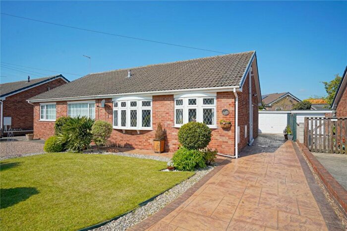 1 Bedroom Bungalow For Sale In Westfield Road, Tickhill, Doncaster, South Yorkshire, DN11