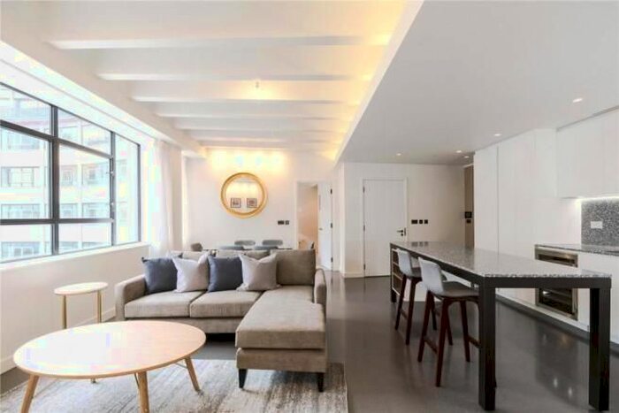 2 Bedroom Flat To Rent In Wood Lane, White City W12