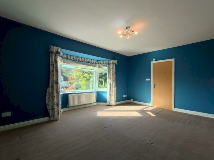 5 Bedroom Detached House To Rent In Croft Road, Wilmslow, SK9
