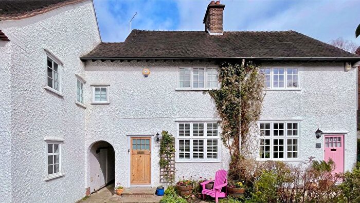3 Bedroom Terraced House For Sale In Oakwood Road, Hampstead Garden Suburb, NW11