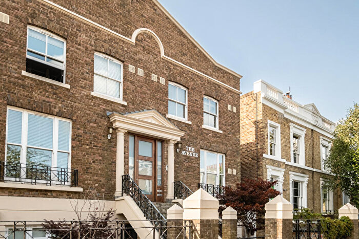 2 Bedroom Flat For Sale In Albion Drive, London, E8