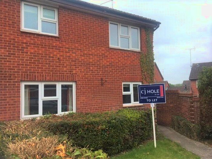 1 Bedroom Detached House To Rent In Tidbury Close, Redditch, Worcestershire, B97