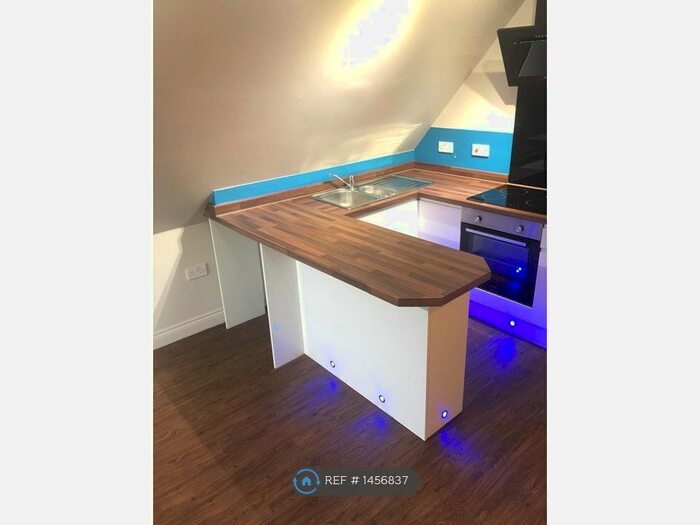 1 Bedroom Flat To Rent In Grosvenor Gardens, Bournemouth, BH1