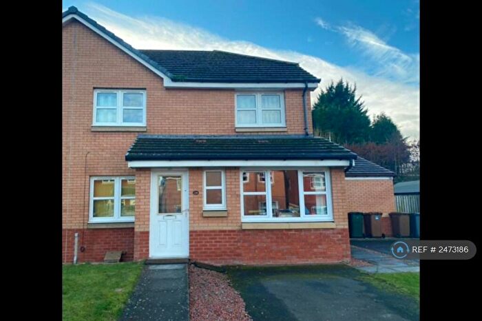 4 Bedroom Semi-Detached House To Rent In Goodtrees Gardens, Edinburgh, EH17