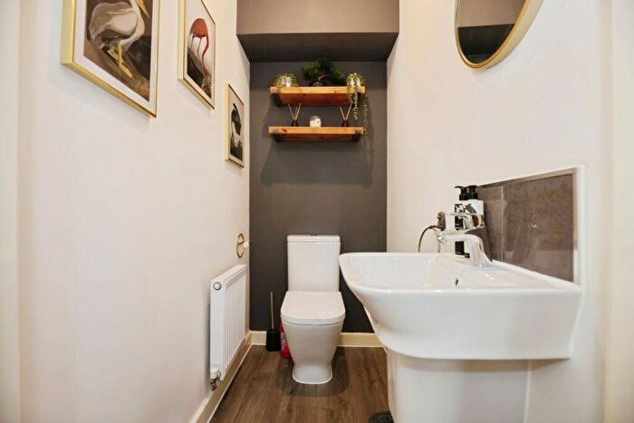 2 Bedroom Semi-Detached House For Sale In Bennett Drive, Banbury, Oxfordshire, OX16