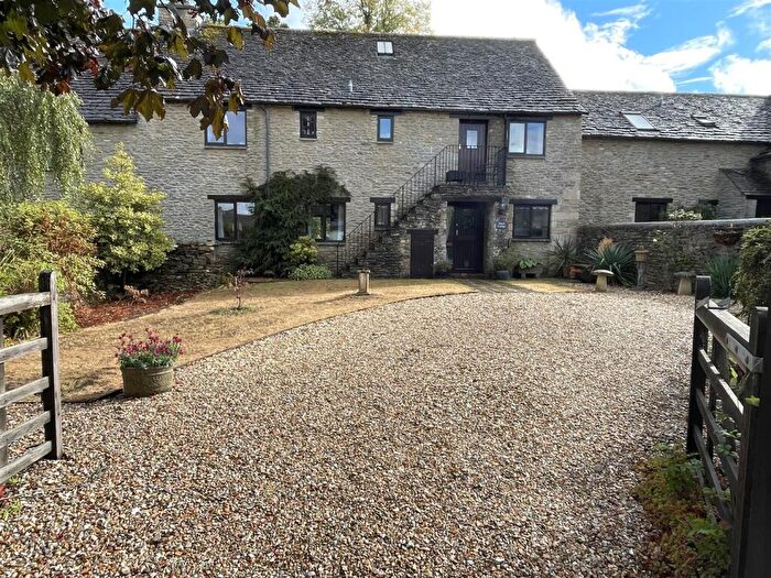 4 Bedroom Barn Conversion For Sale In Turville Barns, Eastleach, GL7