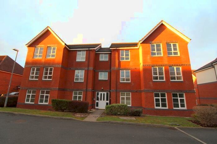 2 Bedroom Apartment To Rent In Lea Green Drive, Wythall, Birmingham, B47