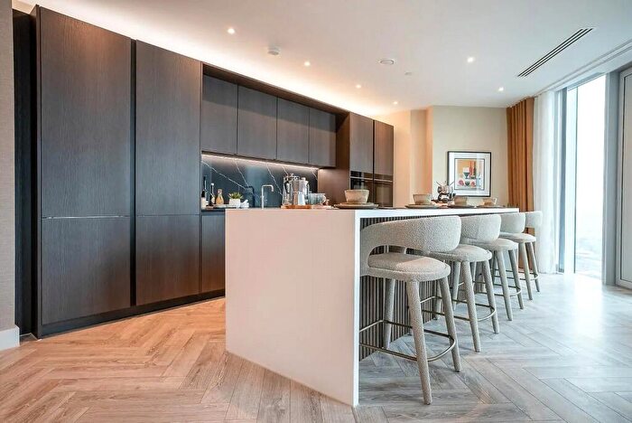 3 Bedroom Penthouse For Sale In The Wallis, Thr, Silvercroft Street, Manchester, Greater Manchester, M15