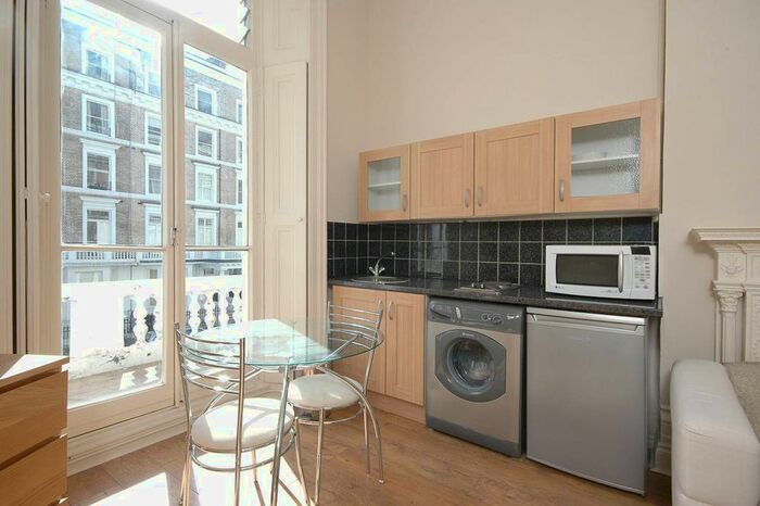 Studio To Rent In Elvaston Place, South Kensington, London, SW7