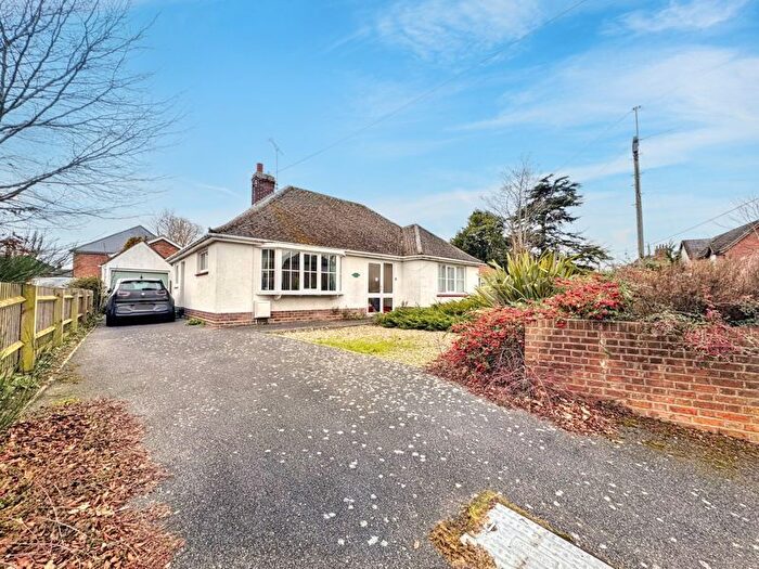 2 Bedroom Detached Bungalow For Sale In Rectory Road, Wivenhoe, Colchester, CO7