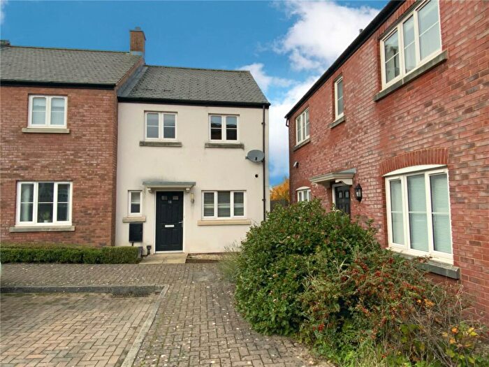 3 Bedroom End Of Terrace House To Rent In Orchard Road, Marlborough, Wiltshire, SN8