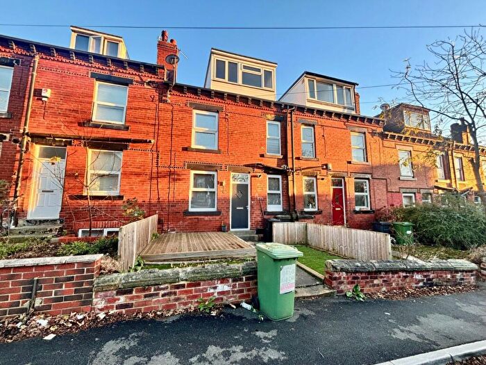 2 Bedroom Terraced House To Rent In Argie Road, Burley, Leeds, LS4