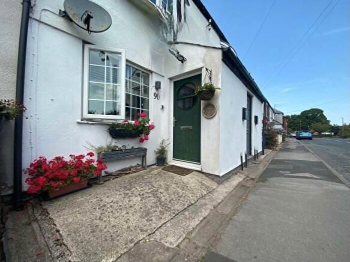 1 Bedroom Flat To Rent In Liverpool Old Road, Walmer Bridge, PR4