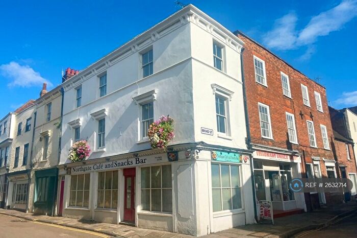 2 Bedroom Maisonette To Rent In Northgate, Canterbury, CT1