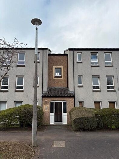 Studio To Rent In /, Fauldburn, Edinburgh, EH12