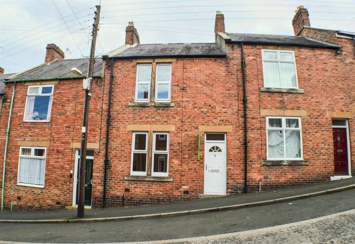 2 Bedroom Detached House To Rent In Neale Street, Prudhoe, Prudhoe, Northumberland, NE42