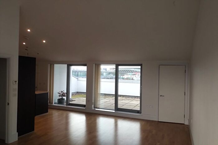 2 Bedroom Flat To Rent In Eaststand, Highbury Stadium Square, Highbury, Islington, N5