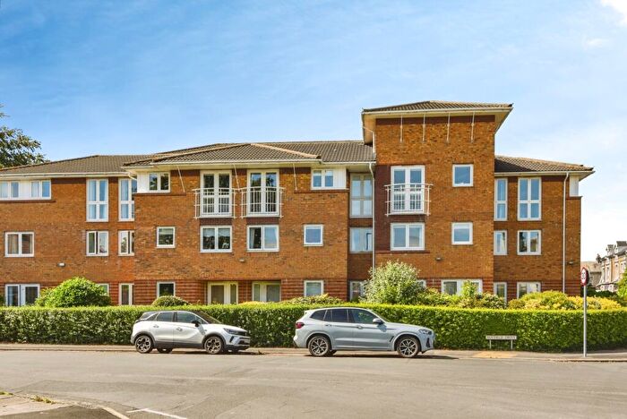 1 Bedroom Apartment For Sale In Clarence Court, Bare, LA4