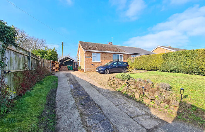 2 Bedroom Semi-Detached Bungalow For Sale In Meadow View, Swafield, NR28