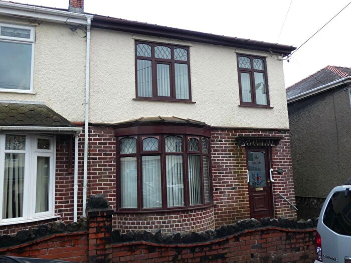 3 Bedroom Semi-Detached House For Sale In Lewis Road, Crynant, Neath ., SA10