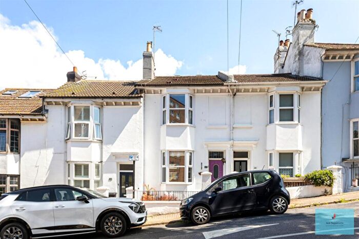 2 Bedroom Terraced House For Sale In Albion Hill, Brighton, BN2