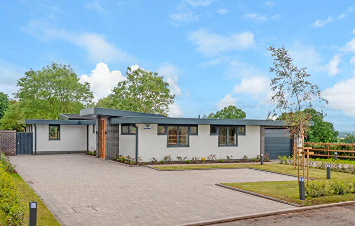 4 Bedroom Detached Bungalow For Sale In Back Lane, Meriden, CV7