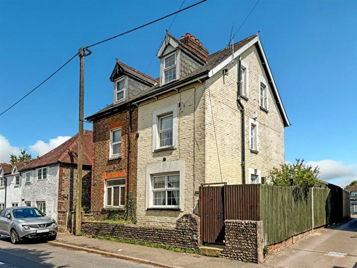 3 Bedroom Town House For Sale In Portland Head Cottages, Bilsham Road, Yapton, BN18