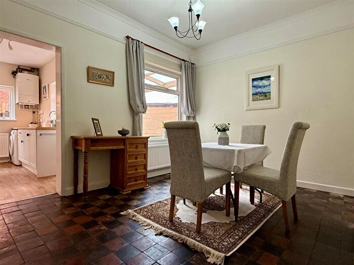 2 Bedroom End Of Terrace House For Sale In Stanhope Street, Hereford, HR4