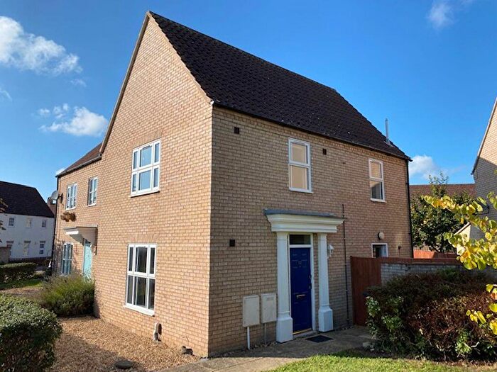 3 Bedroom Semi-Detached House To Rent In Tennyson Place, Ely, Cambridgeshire, CB6