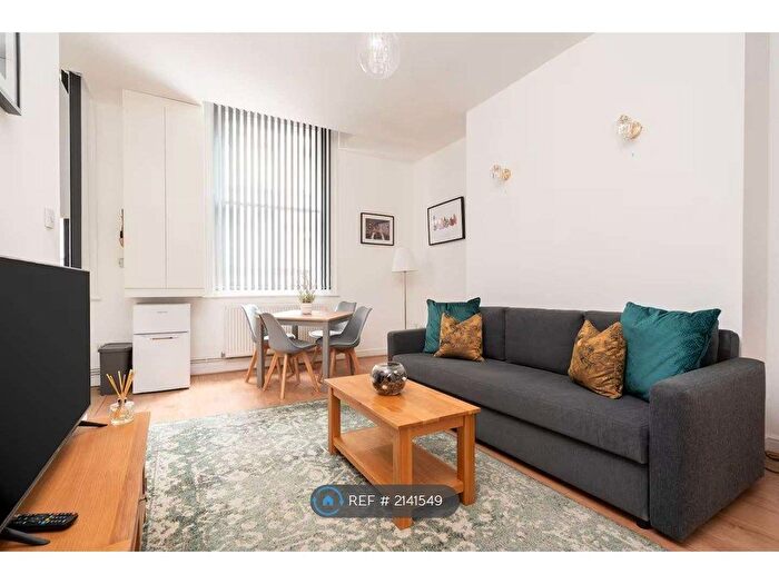 2 Bedroom Flat To Rent In Harrington Chamber, Liverpool, L2