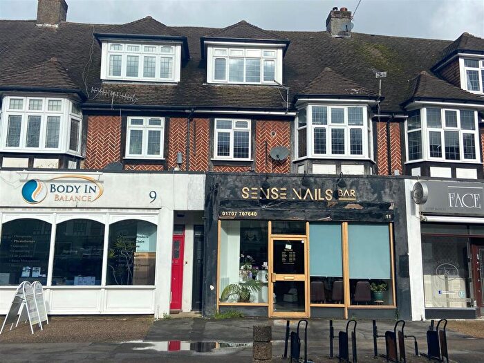 1 Bedroom Apartment To Rent In Bradmore Green, Brookmans Park, Hatfield, AL9