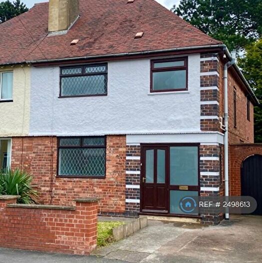 3 Bedroom Semi Detached House To Rent In Rowditch Avenue, Derby, DE22