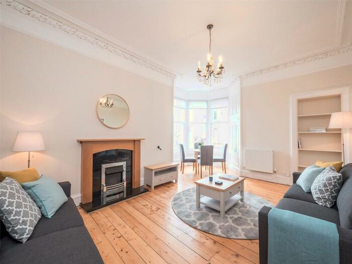 2 Bedroom Apartment To Rent In Viewforth Gardens, Edinburgh, EH10