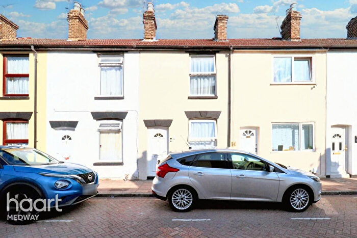 2 Bedroom Terraced House For Sale In West Street, Gillingham, ME7