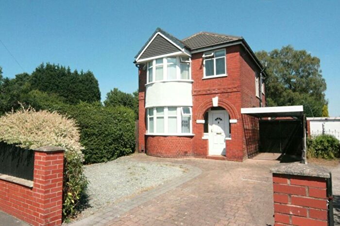 3 Bedroom Detached House To Rent In Norris Road, Sale, M33
