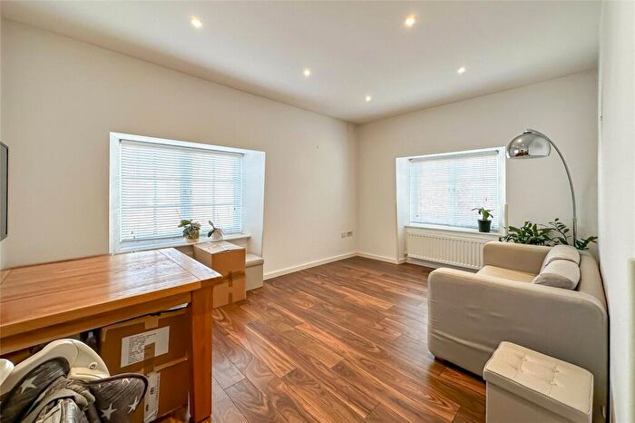2 Bedroom Apartment To Rent In The Old Meeting House, A Lower Dagnall Street, St. Albans, Hertfordshire, AL3