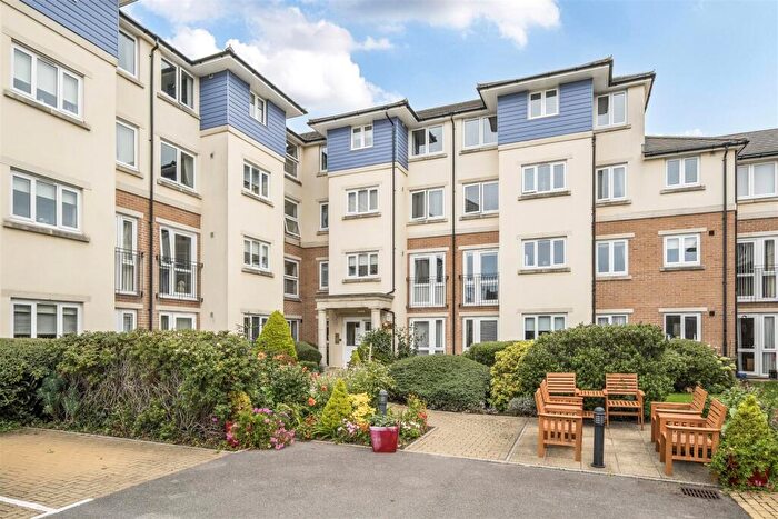 2 Bedroom Retirement Property For Sale In Summerson Lodge, Southsea Portsmouth, PO4