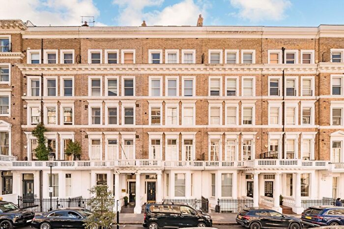 2 Bedroom Flat For Sale In Elvaston Place, South Kensington, SW7
