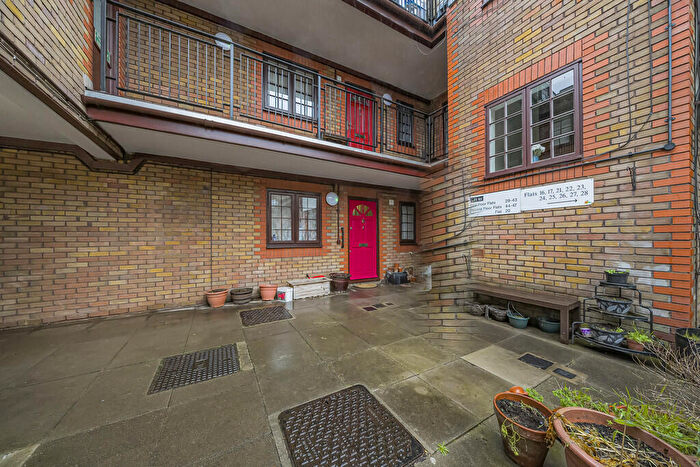2 Bedroom Flat For Sale In Southend House, Footscray Road, Eltham, SE9