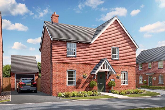 4 Bedroom Detached House For Sale In Armstrongs Fields, Broughton, Aylesbury, HP22