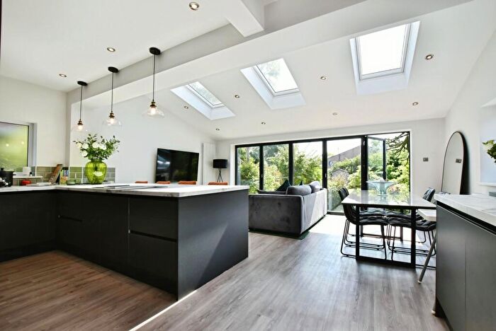 3 Bedroom Detached House For Sale In Birch Drive, Hazel Grove, Stockport, Cheshire, SK7