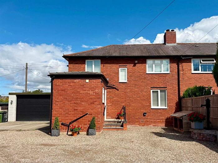 3 Bedroom Semi-Detached House For Sale In Whitestone, Hereford, HR1