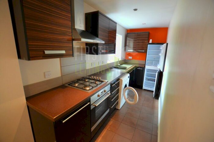 4 Bedroom Terraced House To Rent In Connaught Street, Highfields, LE2