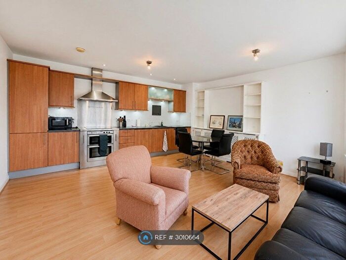 1 Bedroom Flat To Rent In Portland Gardens, Edinburgh, EH6