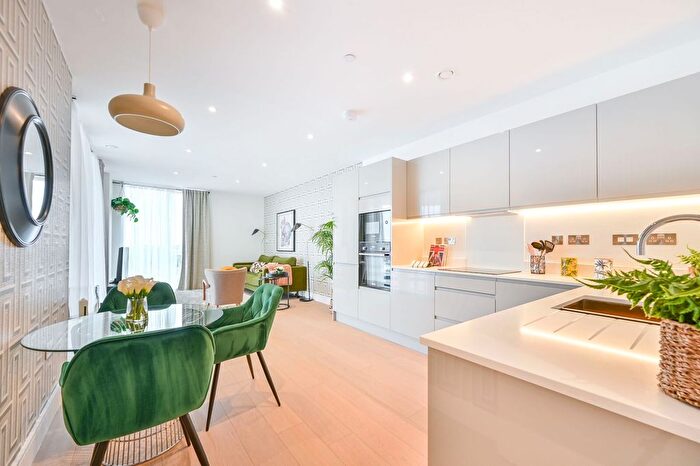 1 Bedroom Flat For Sale In Bookbinder Point, Acton, W3